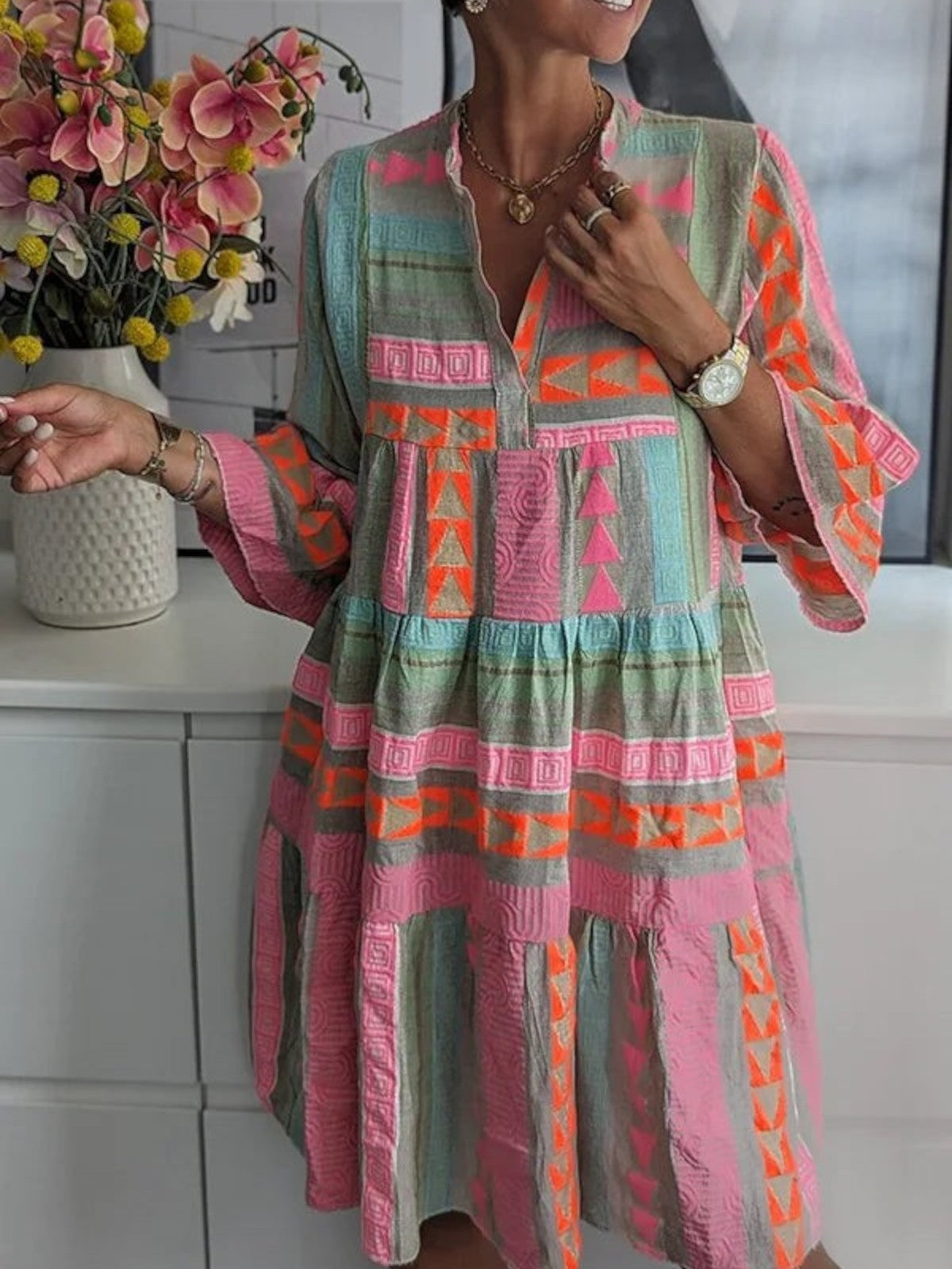 Ava | Vestido de Verano Chic con Escote en V de Algodón y Cáñamo